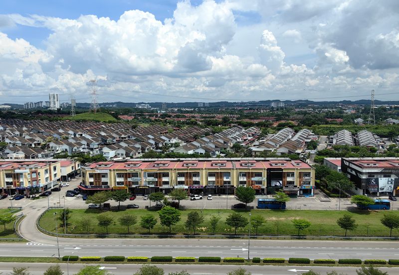 Meridin Bayvue Apartment