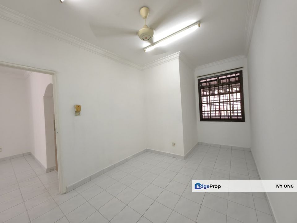 Jalan Gunung @ Bandar Seri Alam 1.5 Storey Terrace for Sale, Johor, Masai