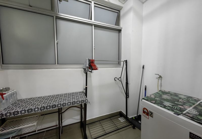 Meridin Bayvue Apartment