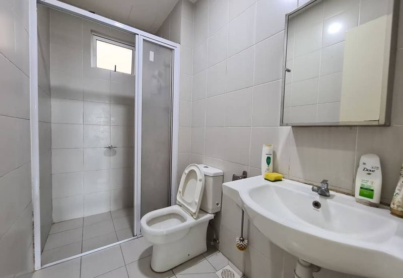 Meridin Bayvue Apartment