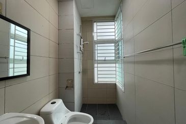 D'Carlton Seaview Residences (Seri Mega)