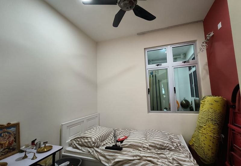 Meridin Bayvue Apartment