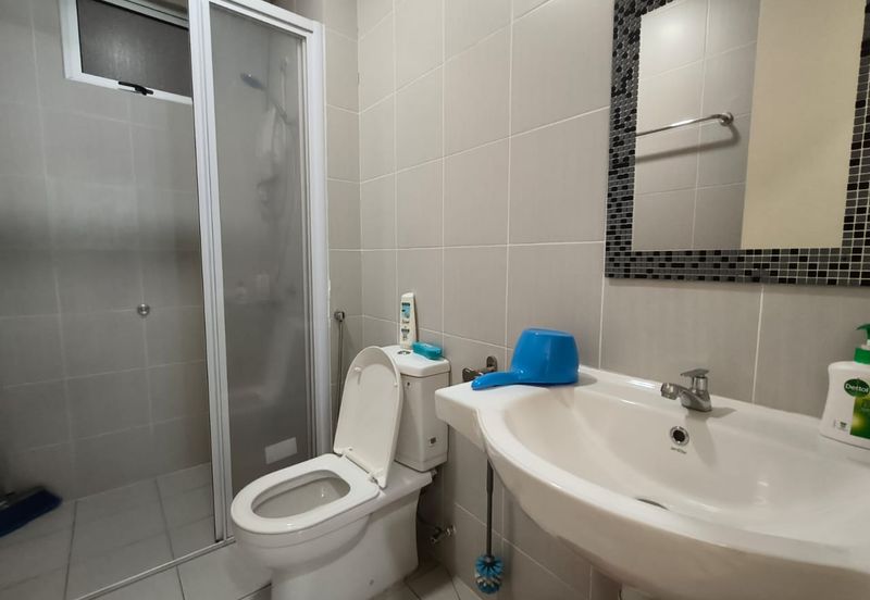 Meridin Bayvue Apartment