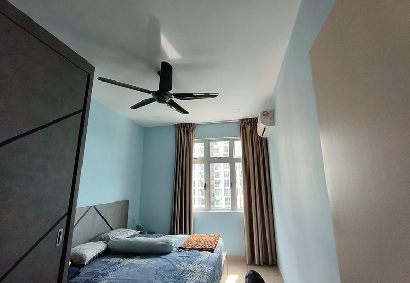 Meridin Bayvue Apartment