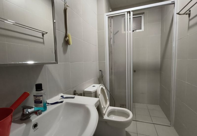 Meridin Bayvue Apartment