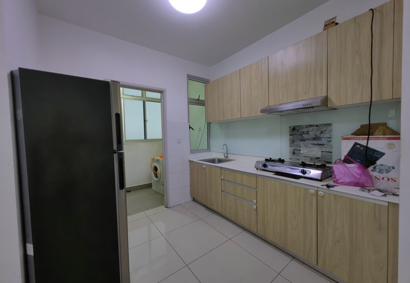 Meridin Bayvue Apartment