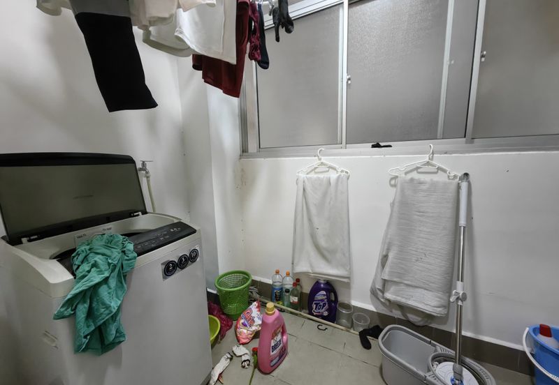 Meridin Bayvue Apartment