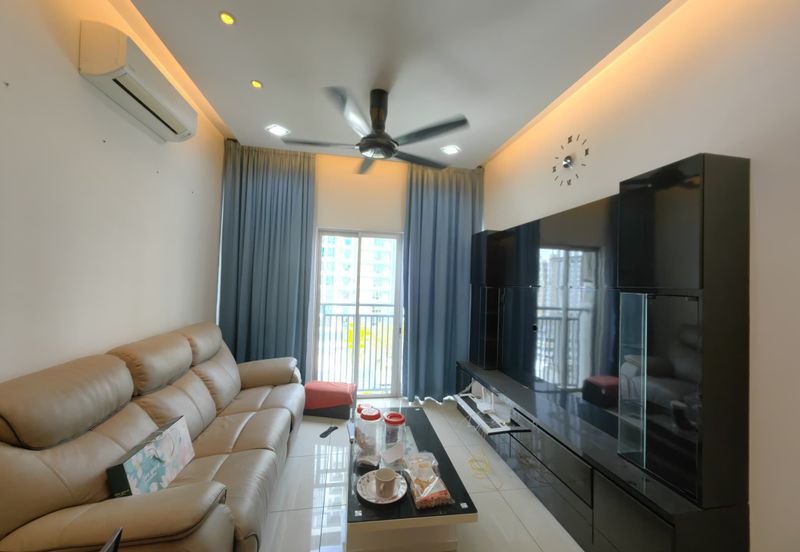 Meridin Bayvue Apartment