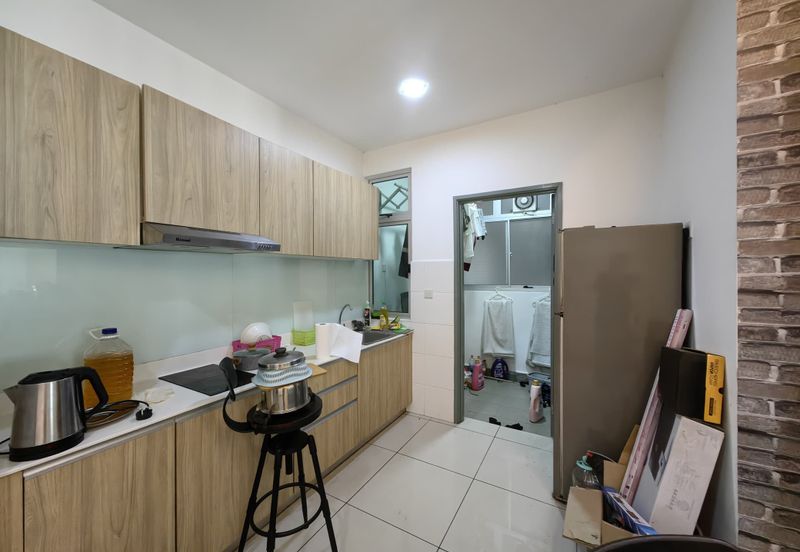 Meridin Bayvue Apartment