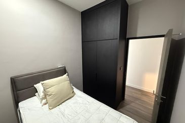 Twin Tower Residence