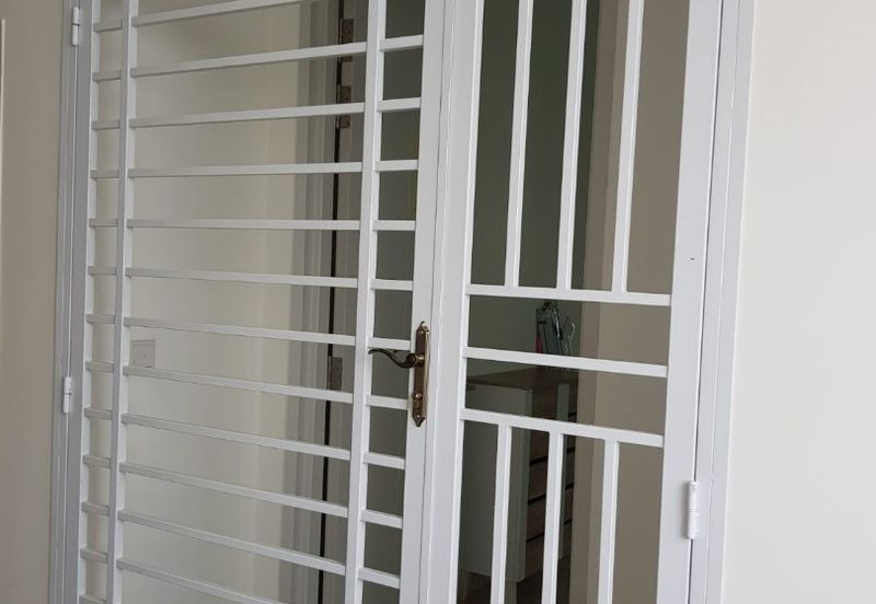 Meridin Bayvue Apartment