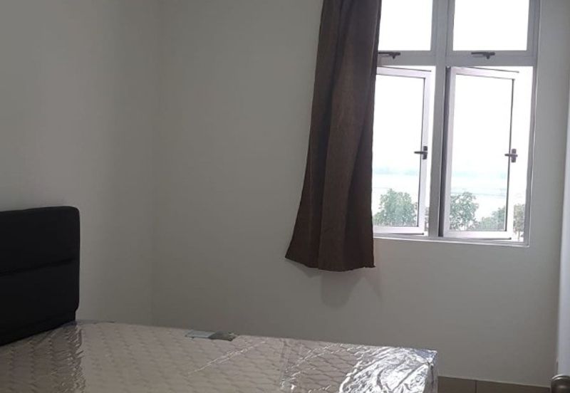 Meridin Bayvue Apartment