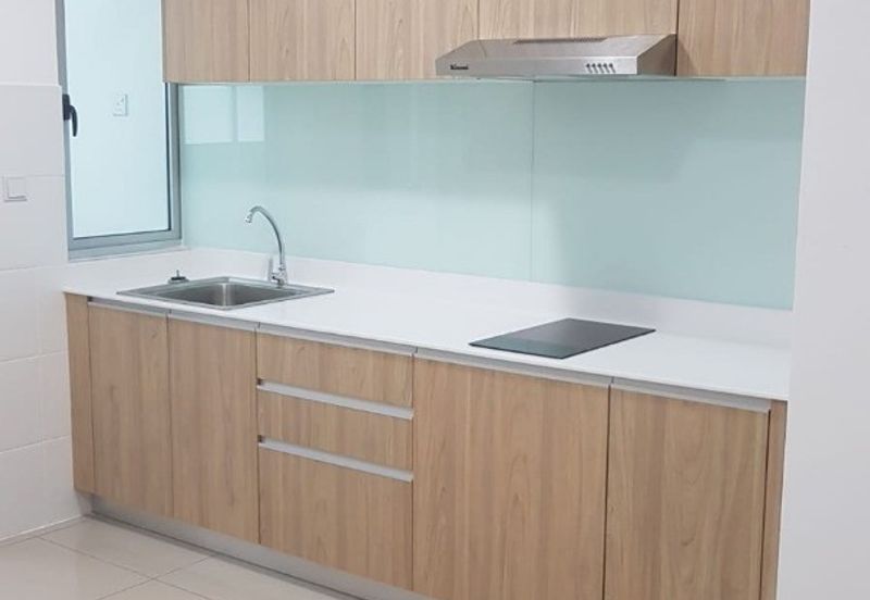 Meridin Bayvue Apartment