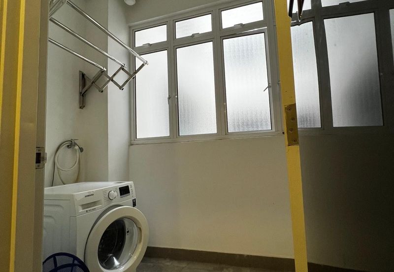 Meridin Bayvue Apartment