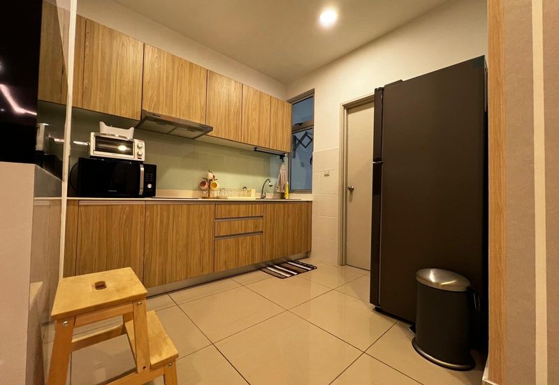 Meridin Bayvue Apartment