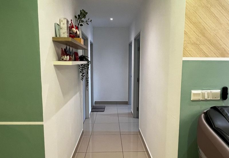 Meridin Bayvue Apartment