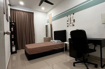 Meridin Bayvue Apartment