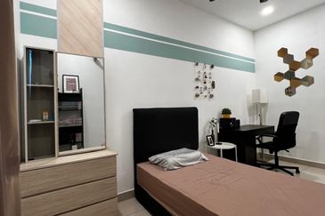 Meridin Bayvue Apartment