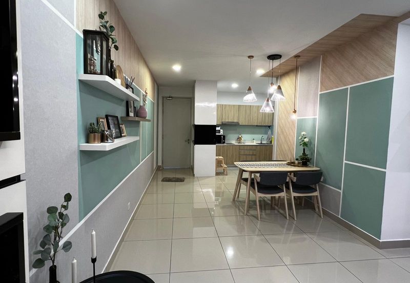 Meridin Bayvue Apartment