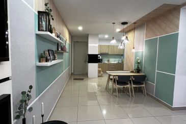 Meridin Bayvue Apartment