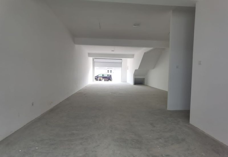 Ixora Park City @ Meridin East Double Storey Shoplot for Rent