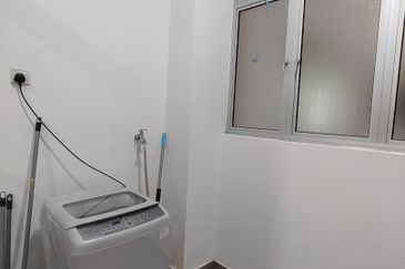 Meridin Bayvue Apartment