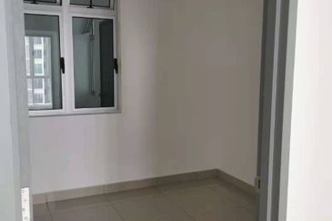 Meridin Bayvue Apartment