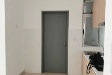 Meridin Bayvue Apartment