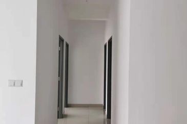 Meridin Bayvue Apartment