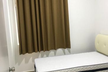 Meridin Bayvue Apartment