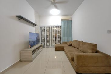 Meridin Bayvue Apartment