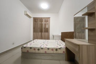 Meridin Bayvue Apartment