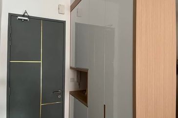 Meridin Bayvue Apartment