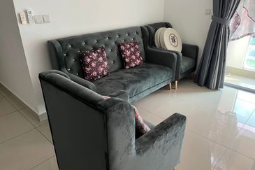 Meridin Bayvue Apartment