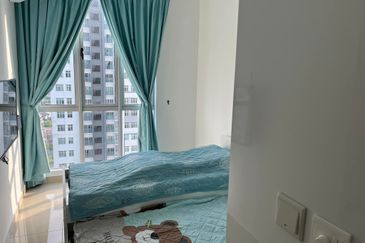 Meridin Bayvue Apartment