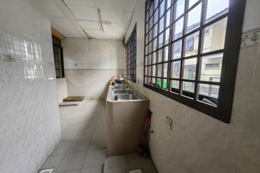 Bandar Baru Seri Alam