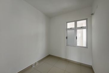 Meridin Bayvue Apartment