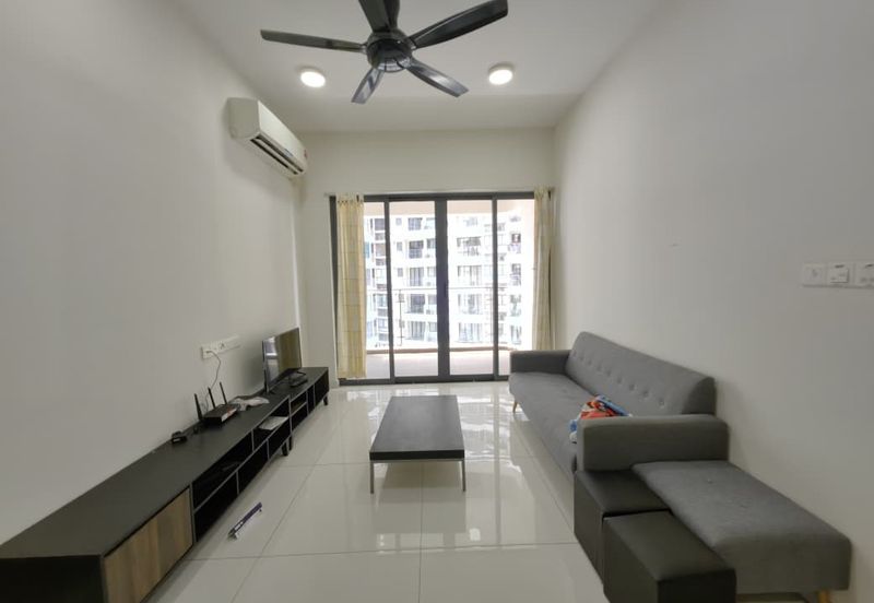 Baypoint @ Country Garden Danga Bay