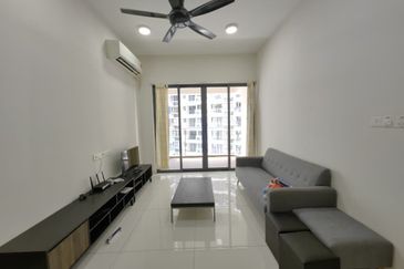 Baypoint @ Country Garden Danga Bay