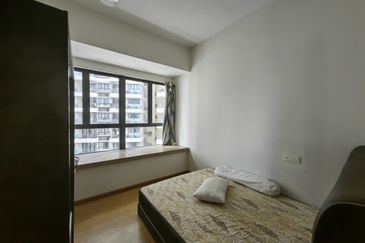 Baypoint @ Country Garden Danga Bay