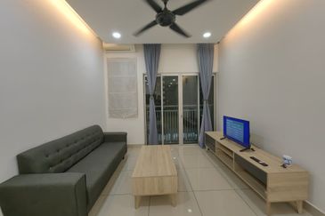 Meridin Bayvue Apartment