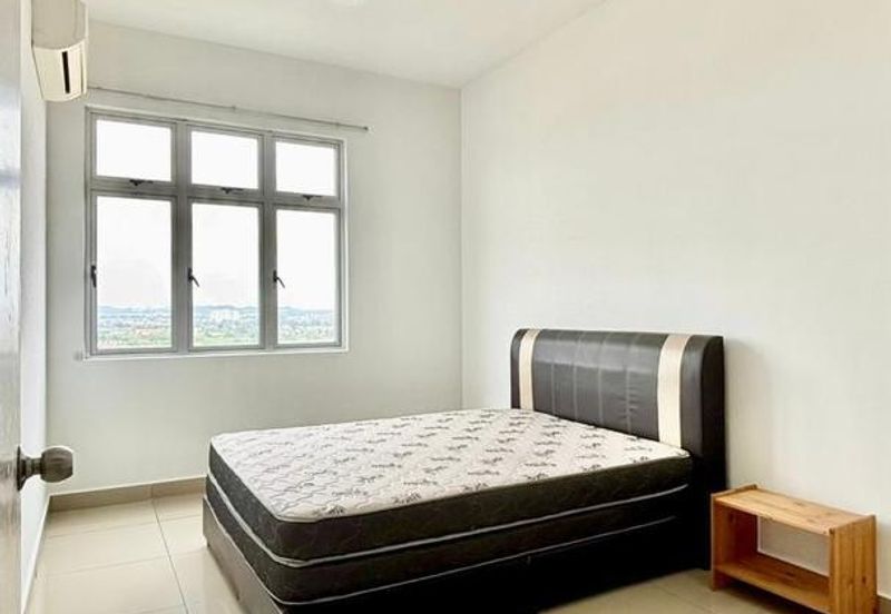 Meridin Bayvue Apartment