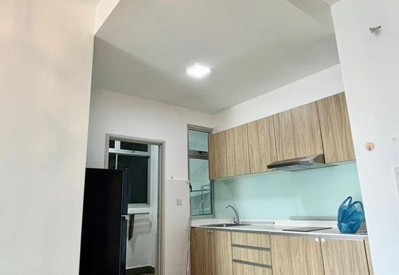 Meridin Bayvue Apartment