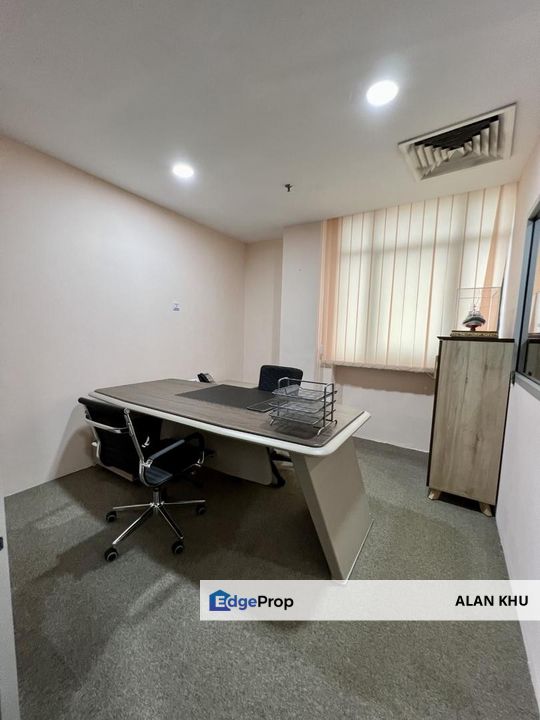 Uoa centre , Kuala Lumpur, KLCC