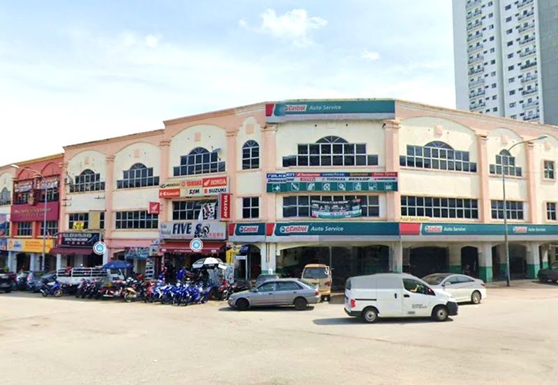 Pusat Perdagangan Seri Kembangan