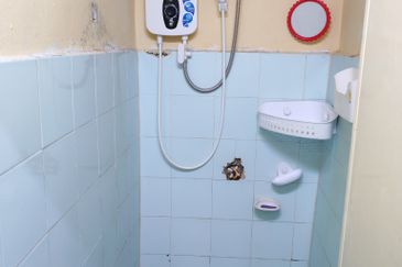 Flat PKNS, Seri Kembangan