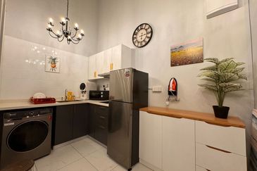 Arte Cheras @ Taman Midah