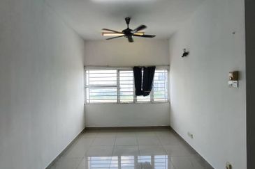 1 Razak Mansion (Residensi Tun Razak)