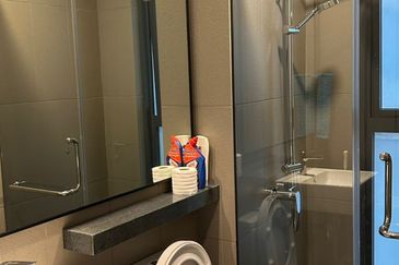 Bloomsvale (Menara Vista)