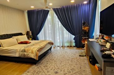 Tropical Villa Luxury Service Suites